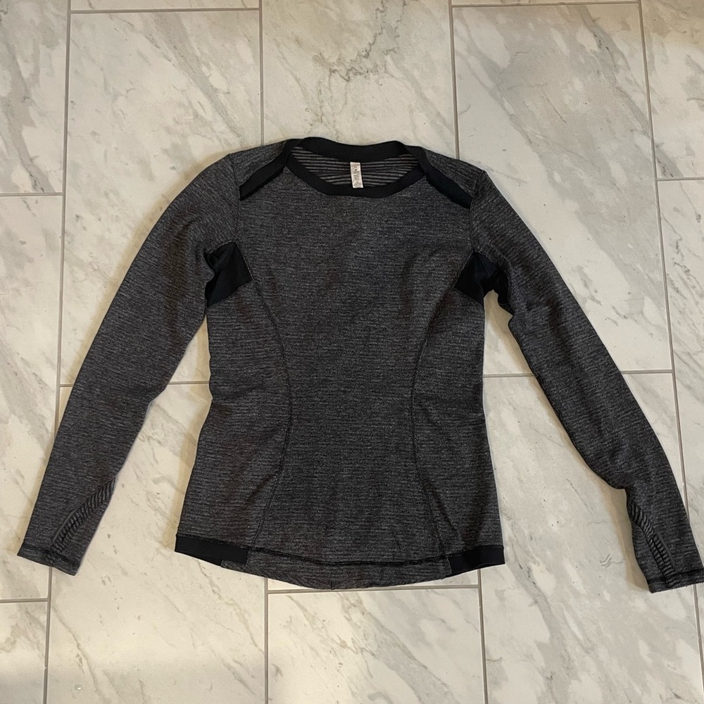Lululemon long sleeve shirt